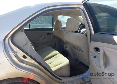 2011 Toyota Camry Le from USA, damaged, VIN 4T1BF3EK6BU640739